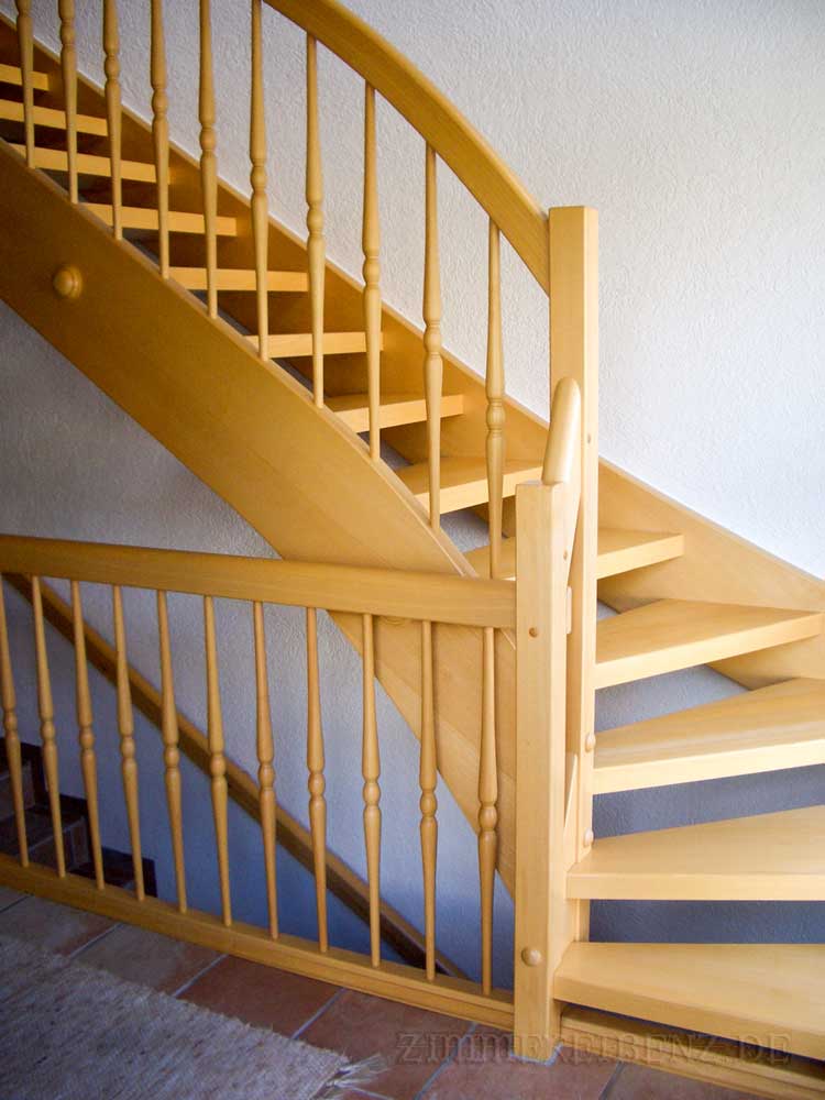 Treppenbeispiel 3, Geländer mit eingestemmten Stufen