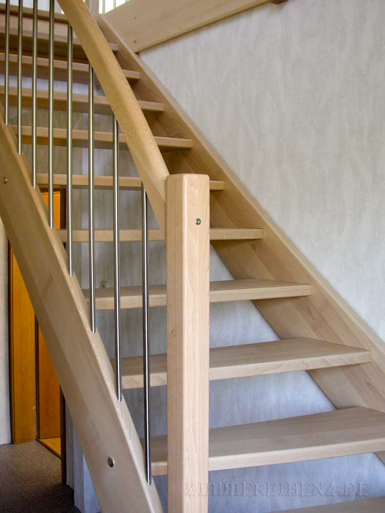 Nachträglicher Treppeneinbau in bestehenden Altbau - Bild 1
